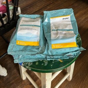 Stryker Disposable Shampoo Caps